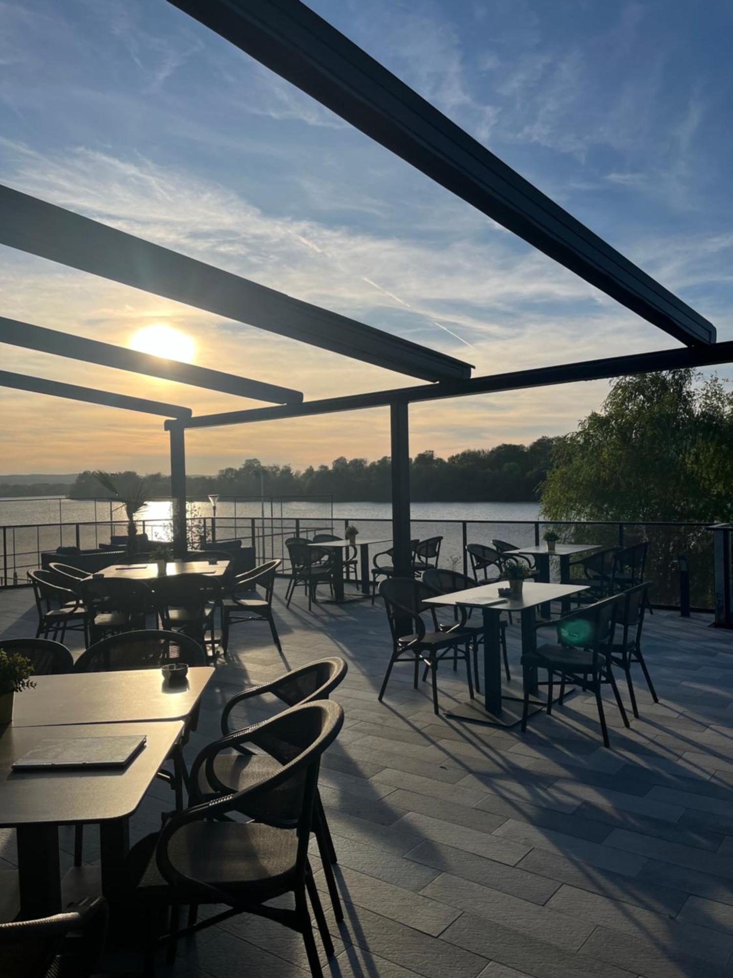Prenociste Srebrno Jezero Hotel Veliko Gradište Buitenkant foto